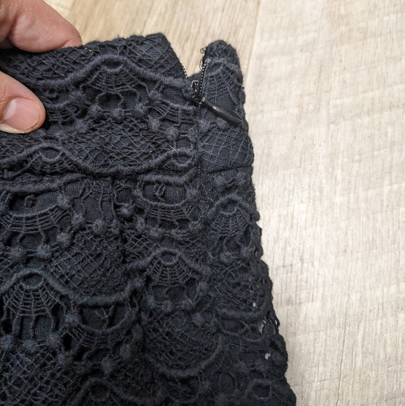 Express Black High Rise Shorts Knitted Lace Overlay Women's - Picture 6 of 8